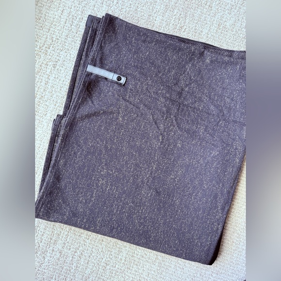 Lululemon Vinyasa Scarf Black Marl - Picture 2 of 4